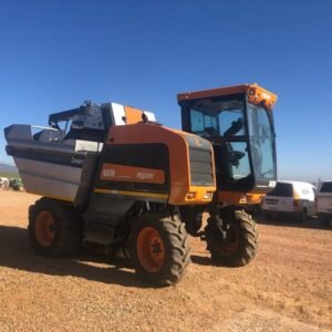 Pellenc 8470 Smart Grape Harvester / Druiwe Stroper