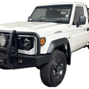 Toyota Land Cruiser 2.8 Enkel Kajuit Bakkie / Single Cab Pickup