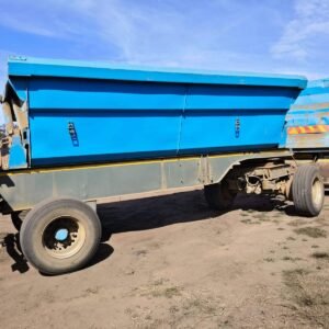 SA Truckbodies Side Tipper Trailer / Sleepwa