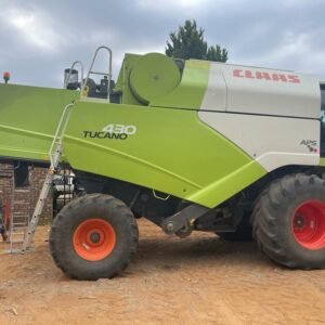2010 Model Claas 430 Tucano Stroper / Combine Harvester