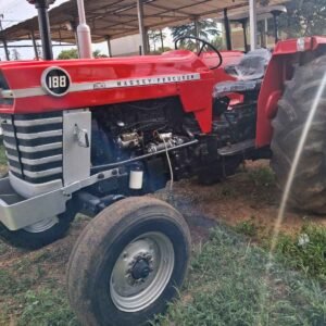 Massey Ferguson 188 Trekker / Tractor