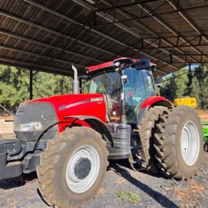 Case Puma 210 Trekker / Tractor