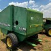 John Deere 575 Baler