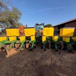 8 Row 91 cm John Deere 1750 Lugdruk Planter