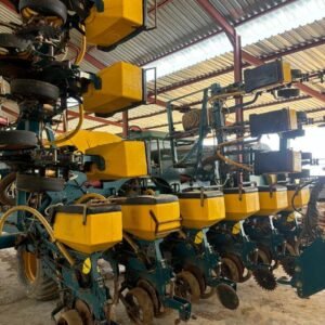 12 Row .76cm Equalizer Planter