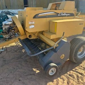 Massey Ferguson 1839 Baler