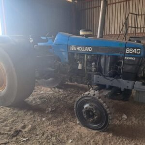New Holland 6640