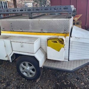 Enkel As / Single Axle Venter Kampeer Sleepwa / Camping Trailer