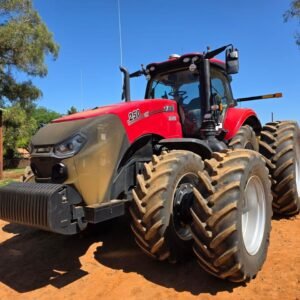Case iH Magnum 250 4WD Trekker / Tractor