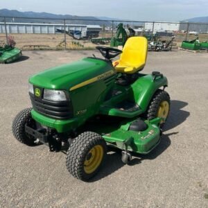 2011 John Deere X728 Riding Lawn Mower