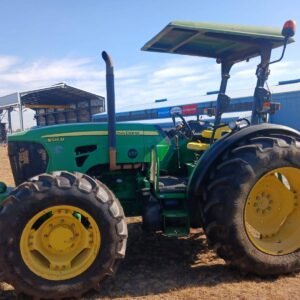 John Deere 5105M Trekker / Tractor