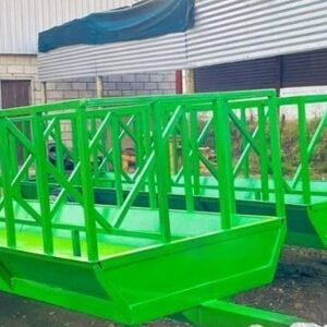 Voer Waens / Feeding Trailers