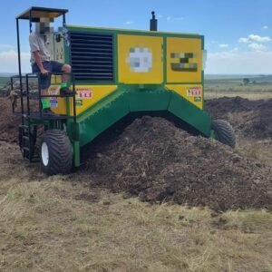 New 3m Mini Hydraulic Powered Compost Turner / Kompos Draaier