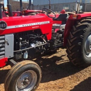 Massey Ferguson 165 Trekker / Tractor