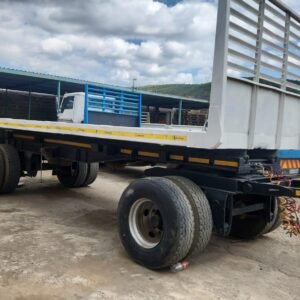 6.5 m Henred Fruehauf Trailer / Sleepwa