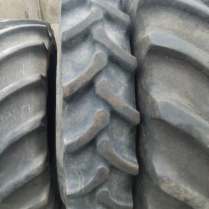 1x 13.6-46 Gebruikte Loop Spuit Band / Used Sprayer Tire