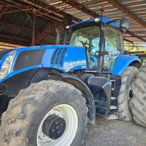 New Holland T8.275 Trekker / Tractor
