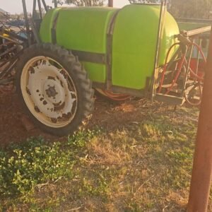 Tecnoma 2000L Spuit / Sprayer