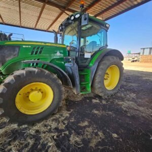John Deere 6140R