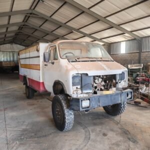 Ford 4×4 Truck / Trok