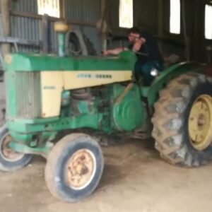 1958 John Deere 720